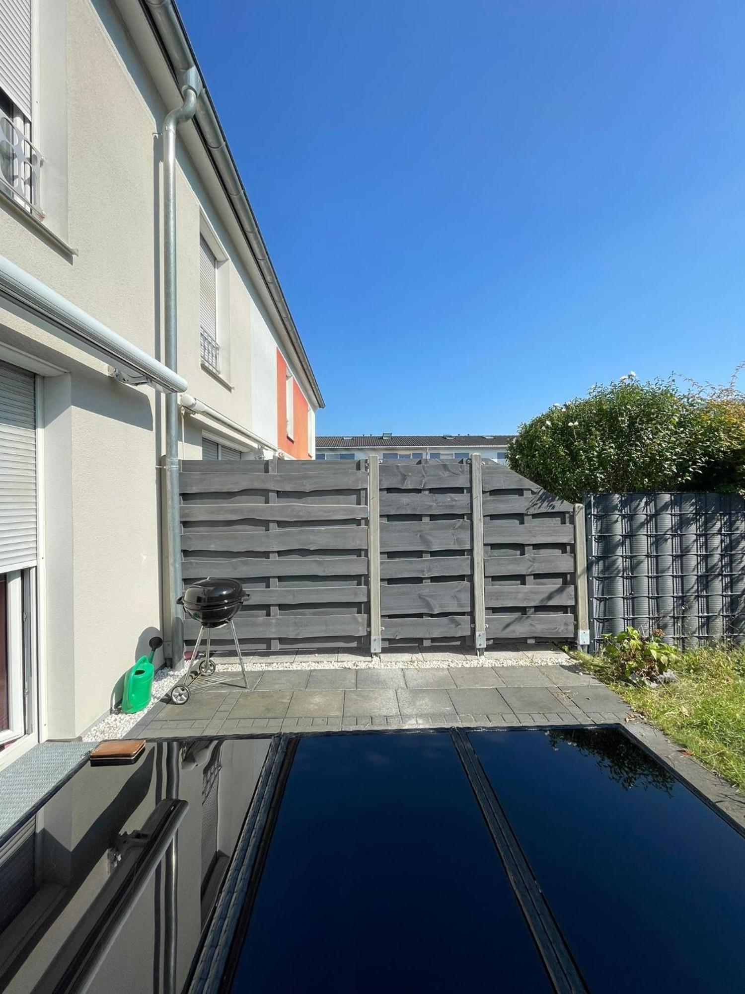 Geraeumiges Ferienhaus In Koblenz Кобленц Екстериор снимка